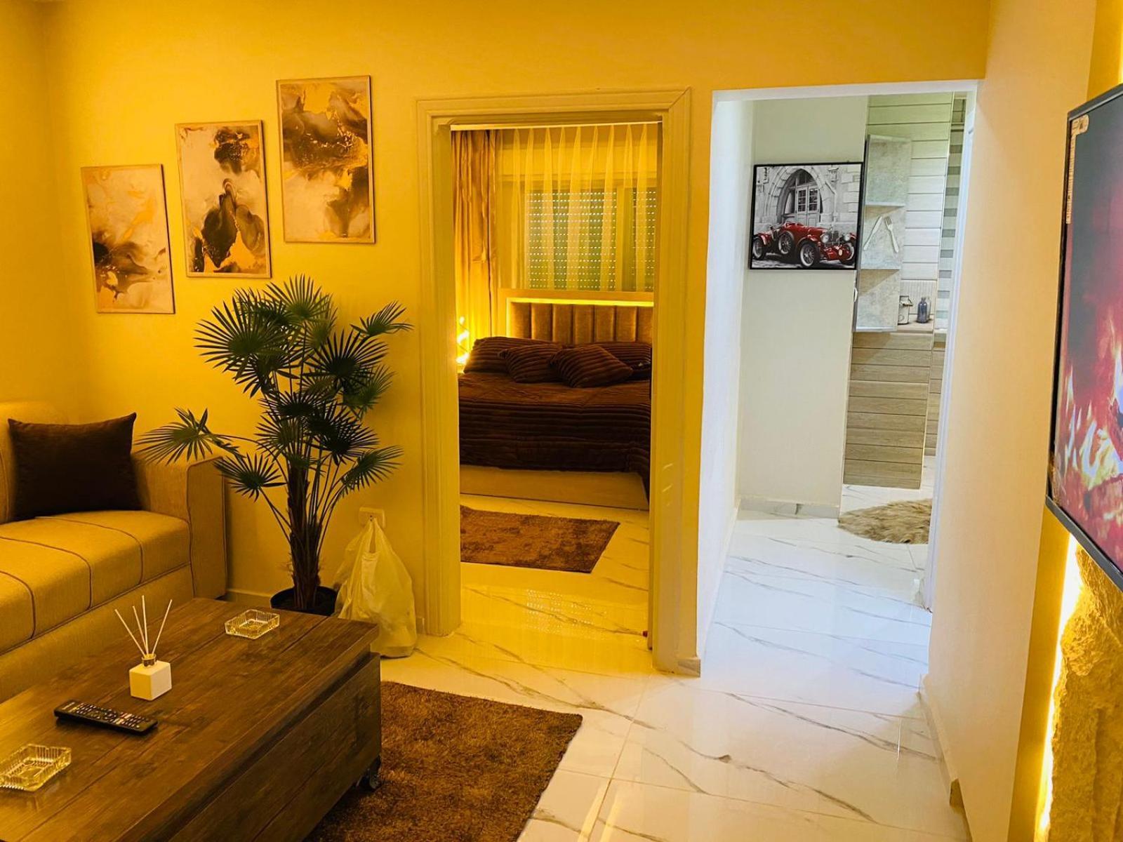 ザルカAl Seoudi Furnished Unitsアパートメント 部屋 写真